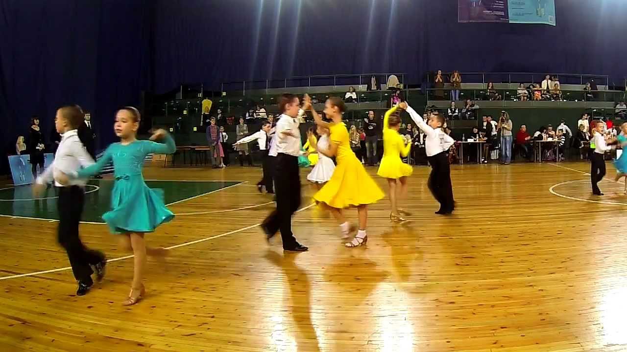 Спортивные бальные танцы