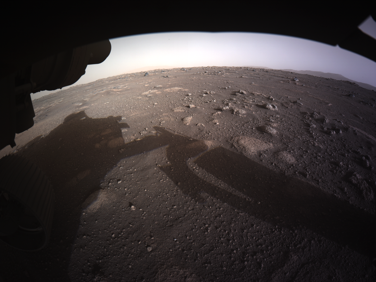 Первое цветное фото с Марса